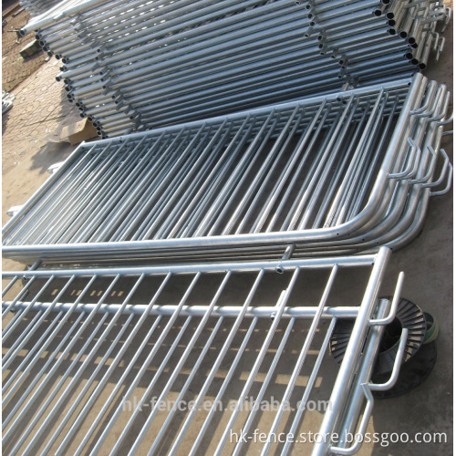 Classic galvanized portable crowd barrier removable steel pipe pedestrian barrier for Celebration,concerts or sports event